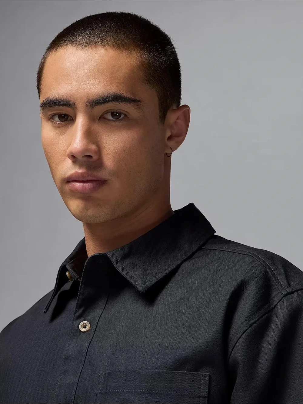 AIR JORDAN Essentials Oversized Men’s Black Button Down Shirt FV7446 010 Size S